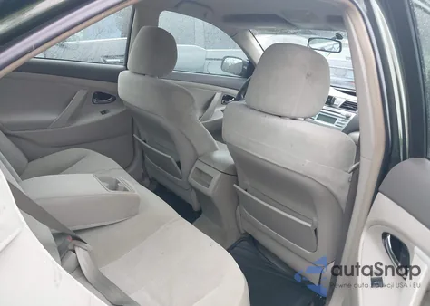 2010 Toyota Camry Le z USA, uszkodzony, nr VIN 4T1BF3EK6AU515206